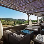 Отель Domaine Riberach - 4 - Restaurant Gastronomique - - Piscine - Vignoble 4*