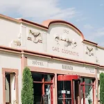 Domaine Riberach - Hotel 4 - Restaurant Gastronomique - Spa - Piscine - Vignoble Otel 4*