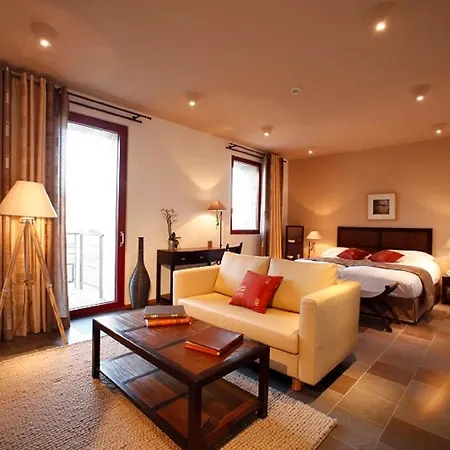 Domaine Riberach - Restaurant Etoile - - Piscine Naturelle - Vignoble Bio 4*