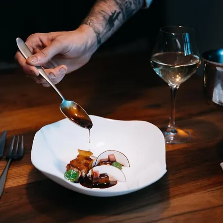 Domaine Riberach - Restaurant Etoile - - Piscine Naturelle - Vignoble Bio 4*