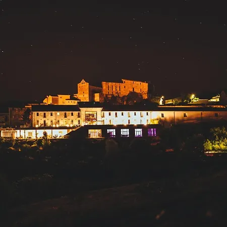 Domaine Riberach - Restaurant Etoile - - Piscine Naturelle - Vignoble Bio