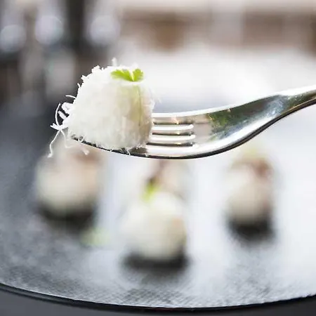Hotel Domaine Riberach - 4 - Restaurant Gastronomique - - Piscine - Vignoble