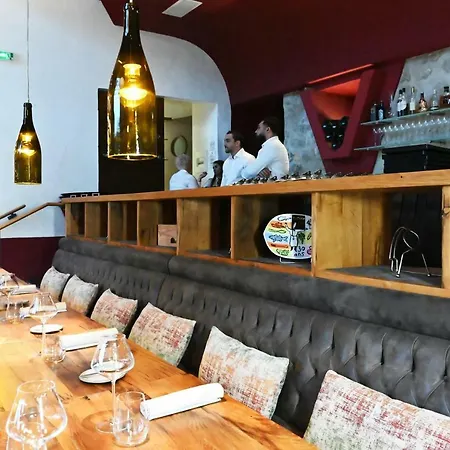 Domaine Riberach - Restaurant Etoile - - Piscine Naturelle - Vignoble Bio