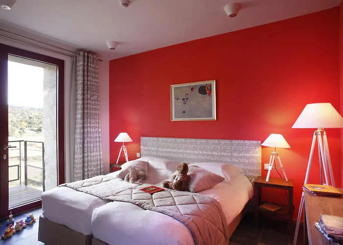 Domaine Riberach - Restaurant Etoile - - Piscine Naturelle - Vignoble Bio Hotel Belesta (Pyrenees-Orientales)