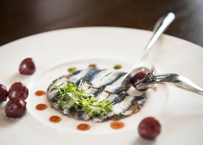 Domaine Riberach - Restaurant Etoile - - Piscine Naturelle - Vignoble Bio Belesta (Pyrenees-Orientales)