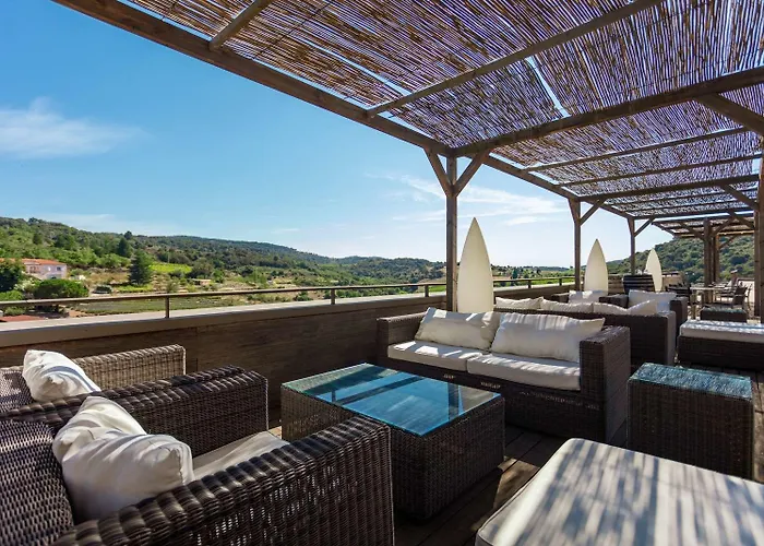 Domaine Riberach - Restaurant Gastronomique - Spa - Piscine Naturelle - Vignoble Bio מלון