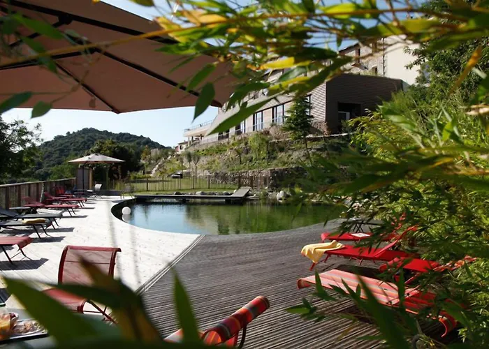 Ξενοδοχείο Domaine Riberach - Restaurant Gastronomique - Spa - Piscine Naturelle - Vignoble Bio 4*