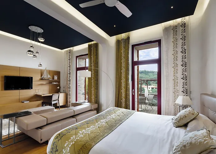 Domaine Riberach - Restaurant Etoile - - Piscine Naturelle - Vignoble Bio Hotel